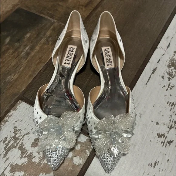 Badgley Mischka White Crystal Satin Heels - Picture 1 of 4
